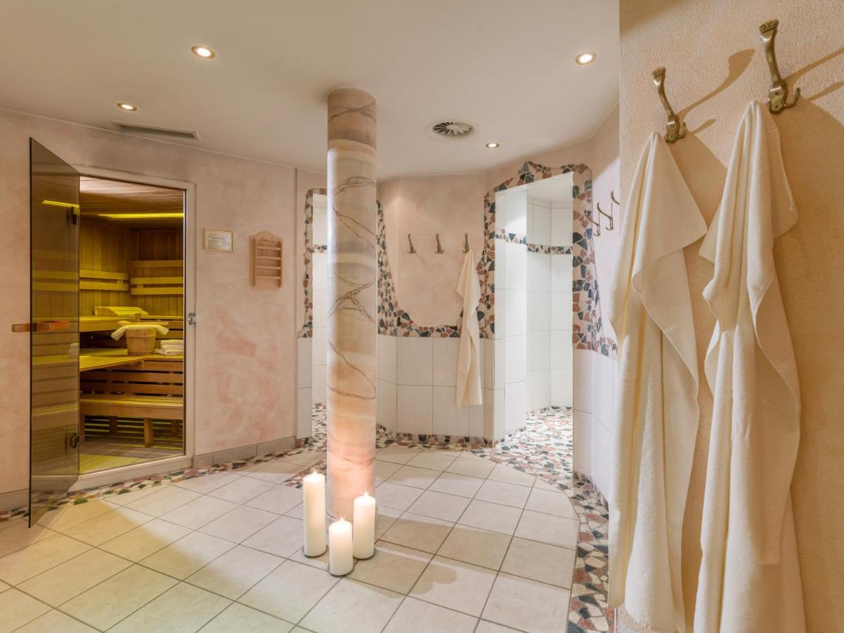 Hotel Blizz Finkenberg Extérieur photo