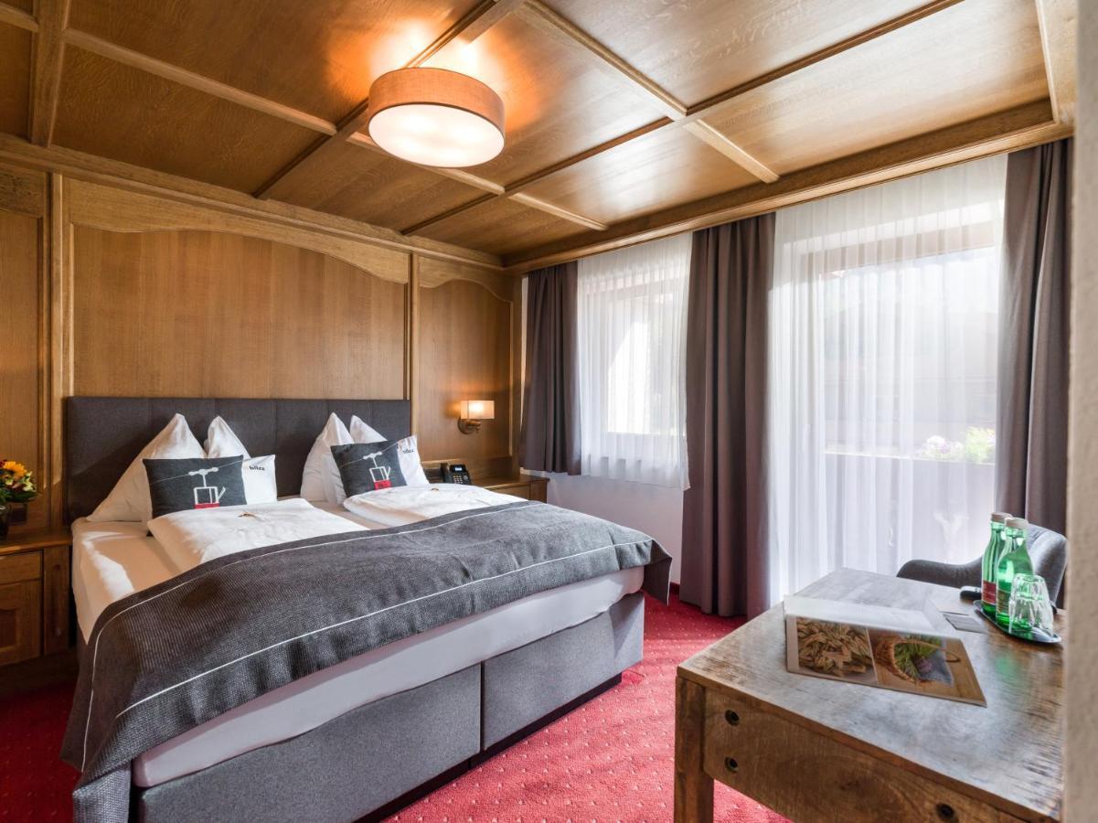 Hotel Blizz Finkenberg Extérieur photo